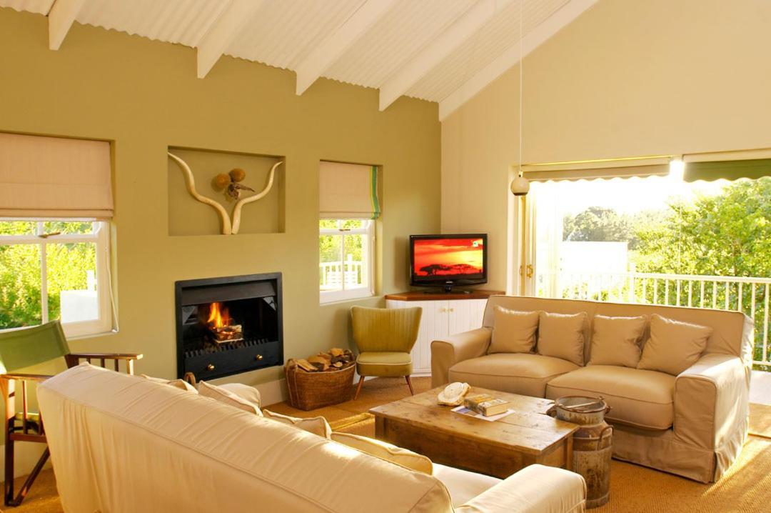 פרנצ'הוק The M A P Room At Aloe Corner Self Catering מראה חיצוני תמונה